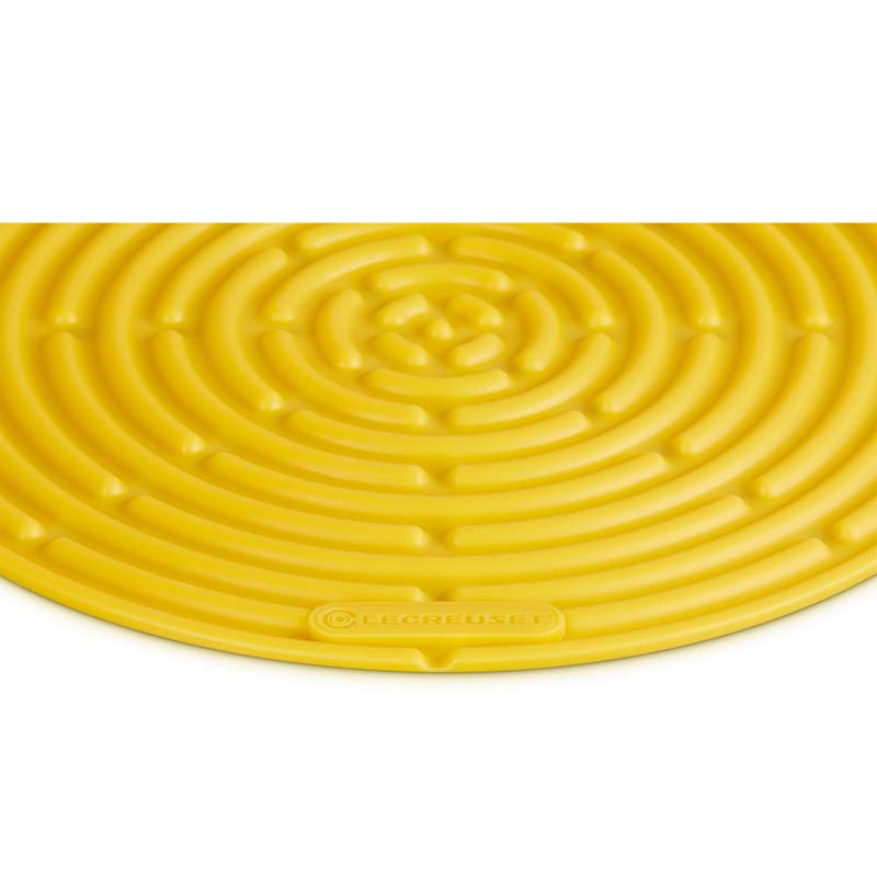 Le Creuset Round Silicone Cool Tool Nectar (7080706015290)