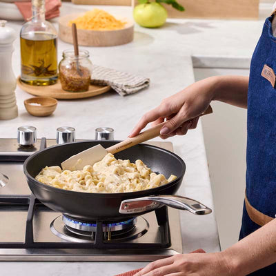 Le Creuset Toughened Non Stick Deep Frying Pan 26cm (15179679302010)