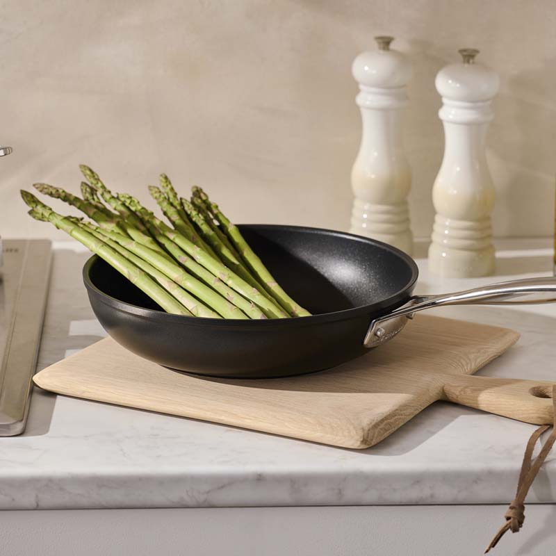 Le Creuset Toughened Non Stick Deep Frying Pan 26cm (15179679302010)