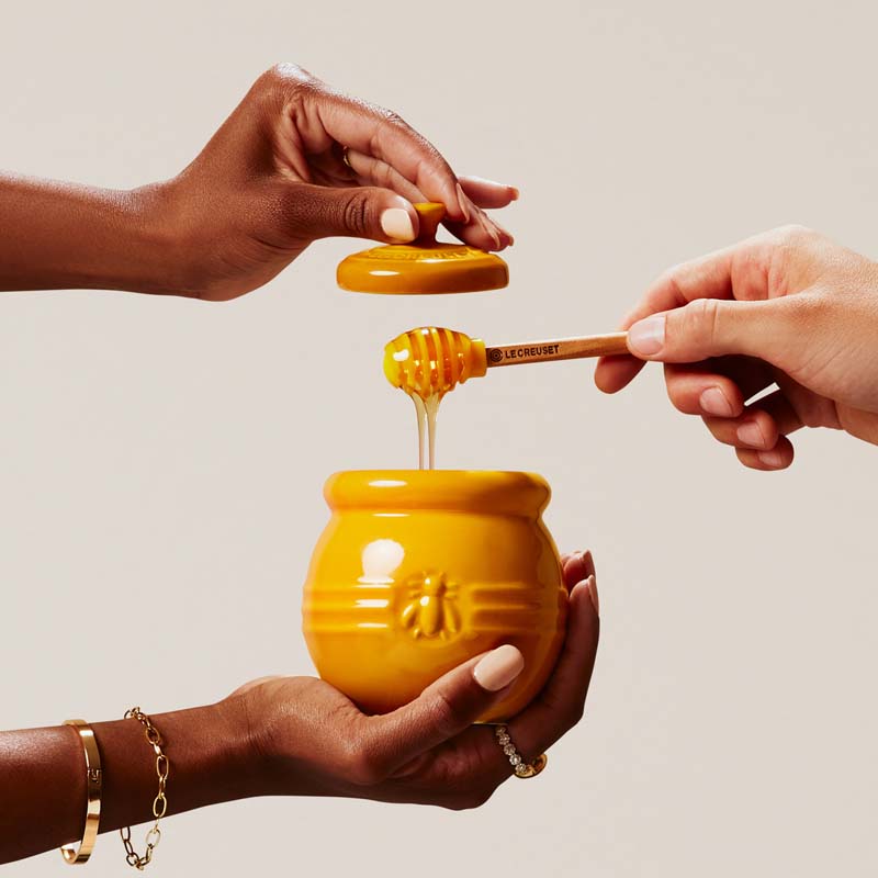 Le Creuset Honey Pot and Dipper Nectar (7085530644538)