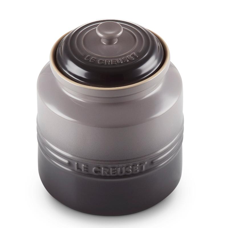 Le Creuset Stoneware Biscuit Jar (6860667519034)