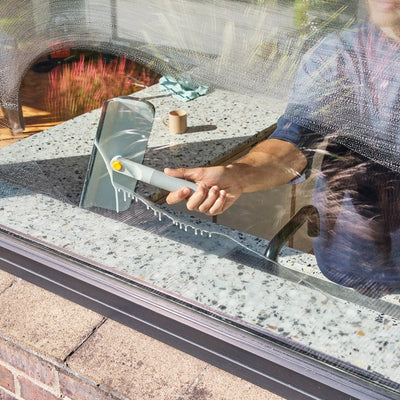 Joseph Joseph CleanTech 2-in-1 Glass Cleaning Tool