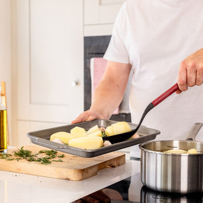 KitchenAid: Slotted Spoon Empire Red