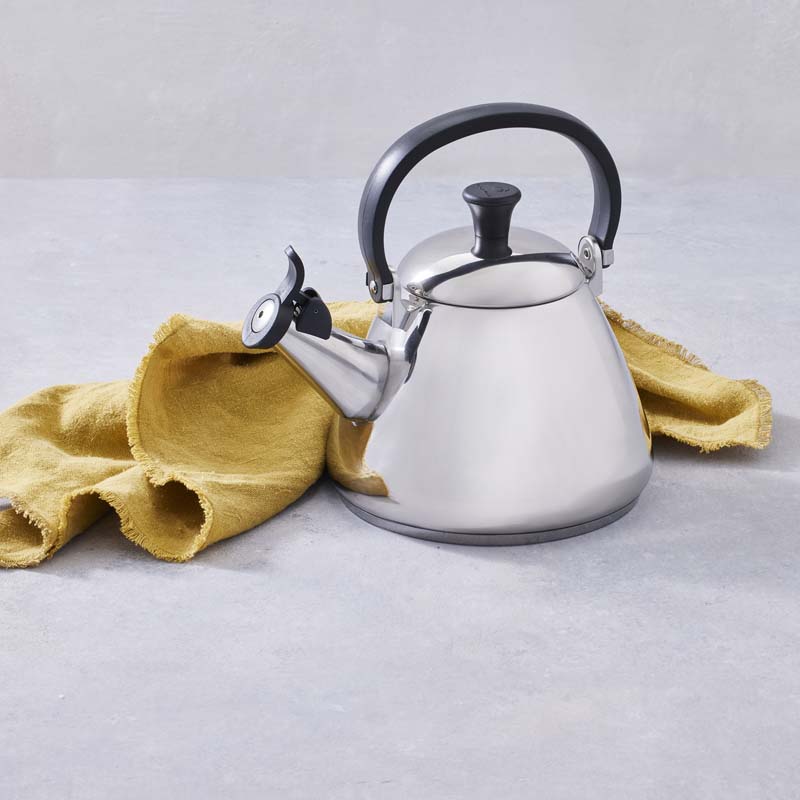 Le Creuset Kone Kettle with Fixed Whistle 1.6L Stainless Steel (4523776376890)