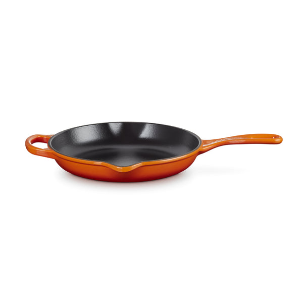 Le Creuset Signature Cast Iron Round Skillet