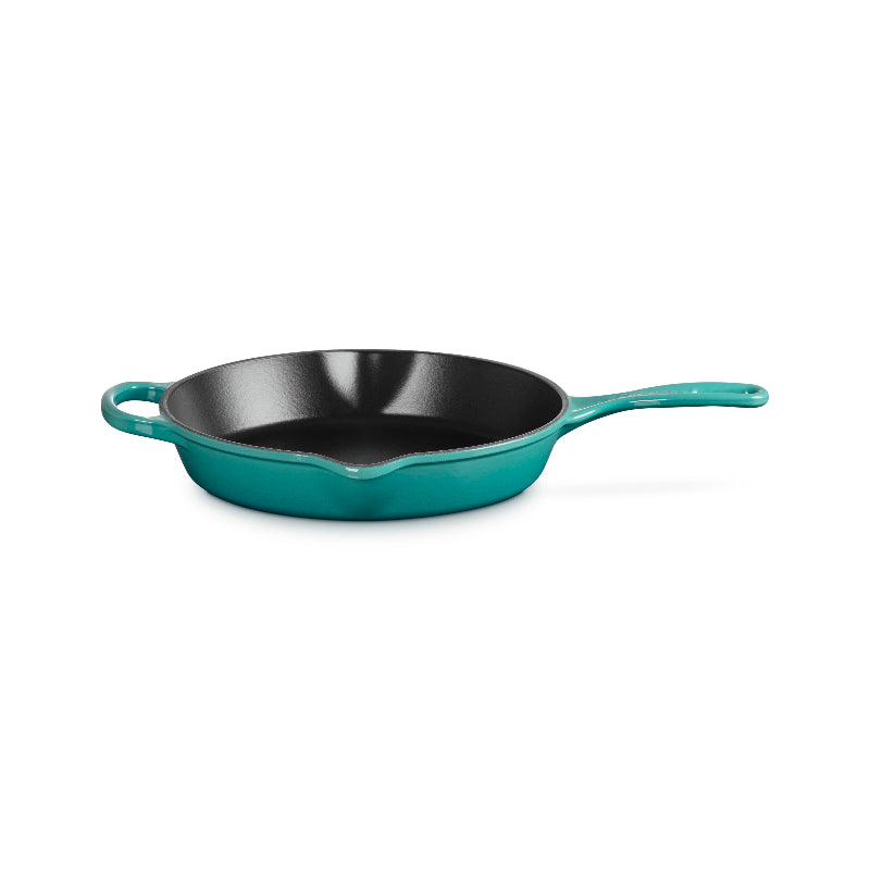 Le Creuset Signature Cast Iron Frying Pan with Metal Handle