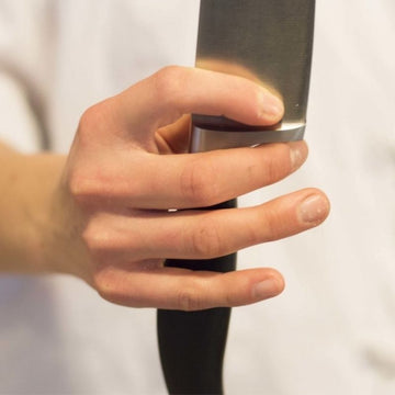 Step 2 - Wrap remaining fingers