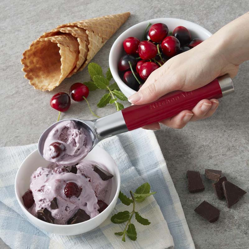 KitchenAid Ice Cream Scoop Empire Red (063477) (7311022882874)