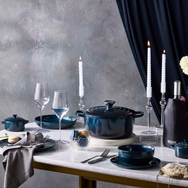 Le Creuset Signature Cast Iron Round Casserole (2396695822394)