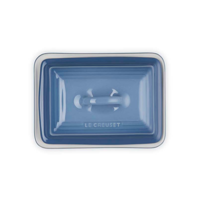 Le Creuset Stoneware Butter Dish Chambray Alt3 (7177294315578)
