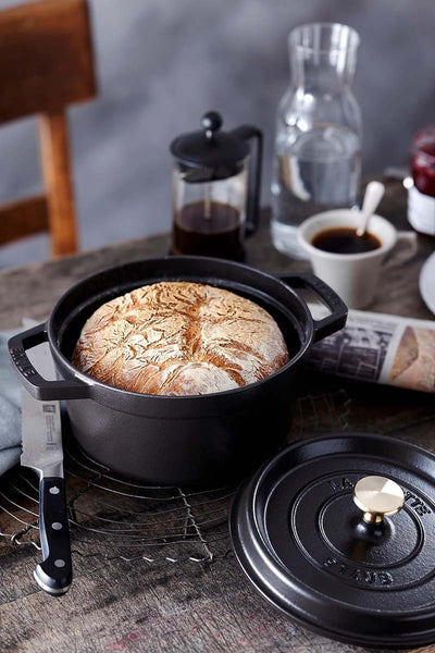 Staub Cast Iron Cocotte Round 28cm Black (342329) (7311024390202) (2383005155386)