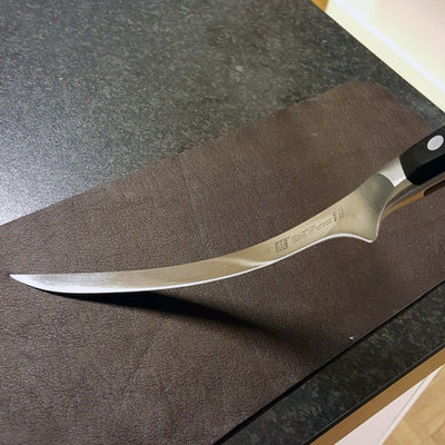 Zwilling Pro Filleting Knife 18cm (6762739662906)