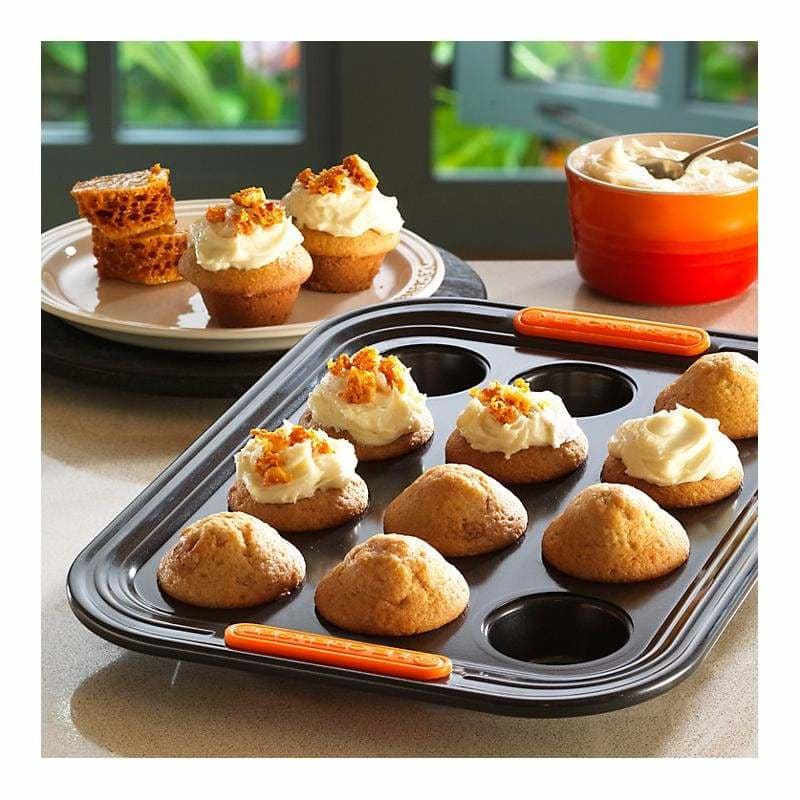 Le Creuset Enamel Muffin Tray Le Creuset Toughened Non-Stick 12