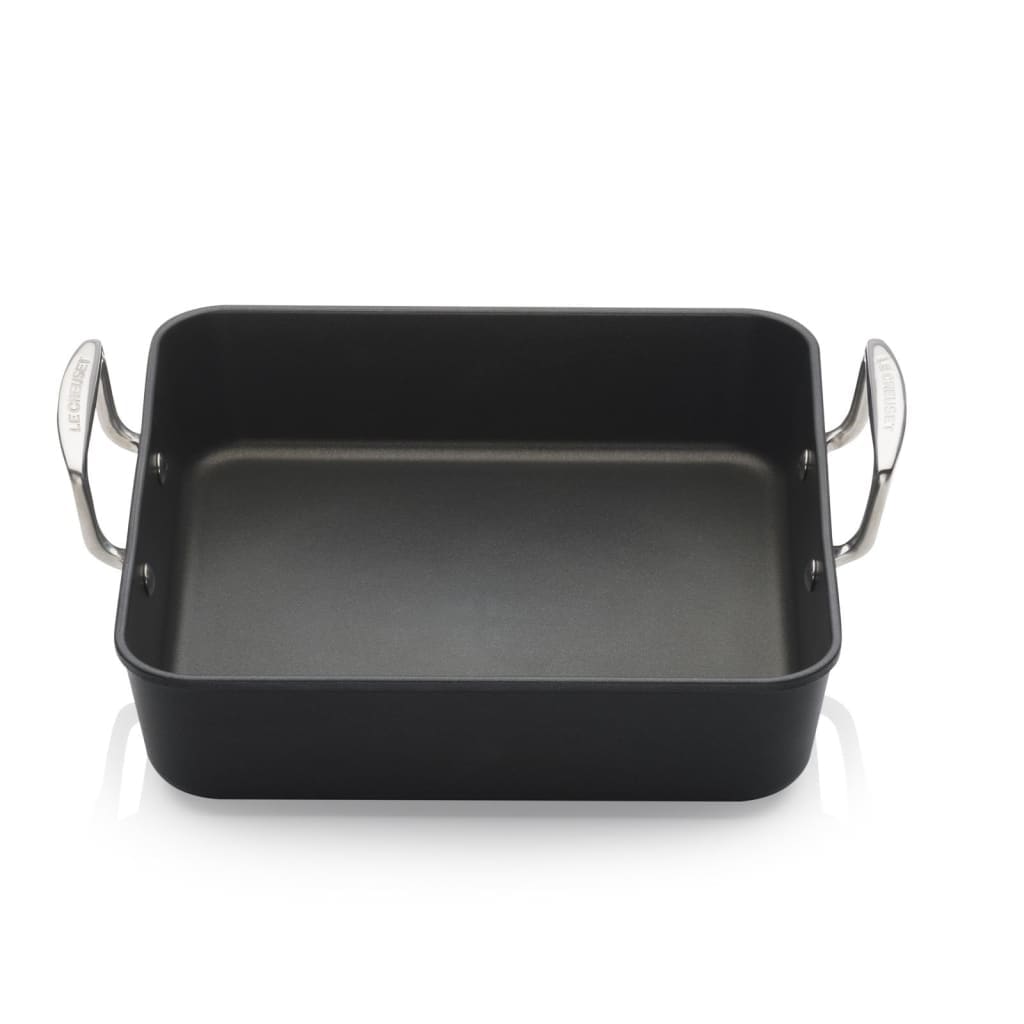 Le Creuset Toughened Non-Stick Square Roaster 26cm – Art of Living